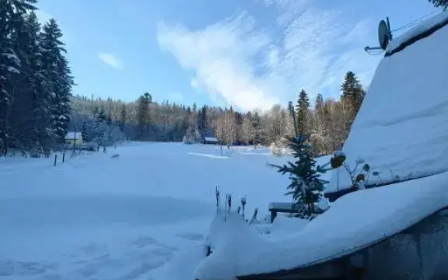 Osada pod Beskidem- chatki całoroczne