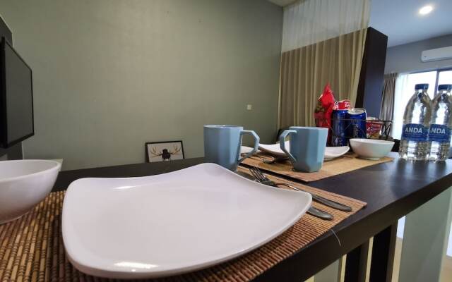 Attic Home Melaka Silverscape Residence