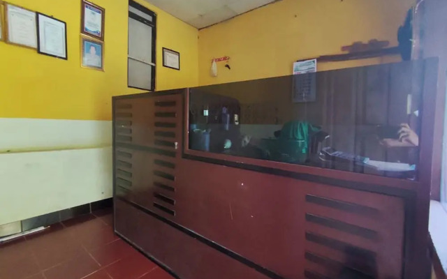 OYO 94016 Homestay Baronsari