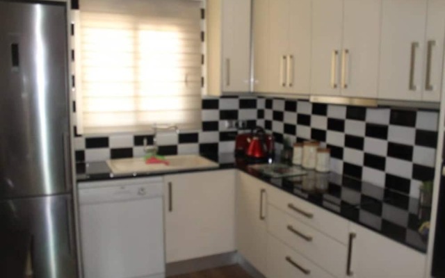 Los Dolses Townhouse Overlooking Com Pool Ld288