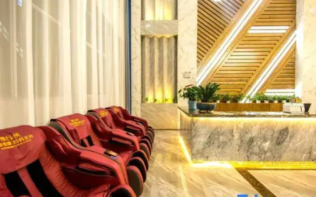 Tengchong Yuzhou Hot Spring Hote