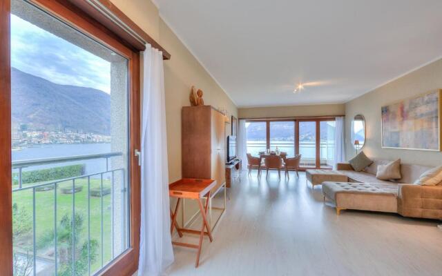 Emotion Lake View