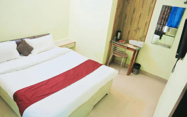Hotel Shaurya