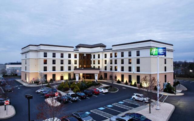 Holiday Inn Express Hotel & Suites Harrisburg West by IHG