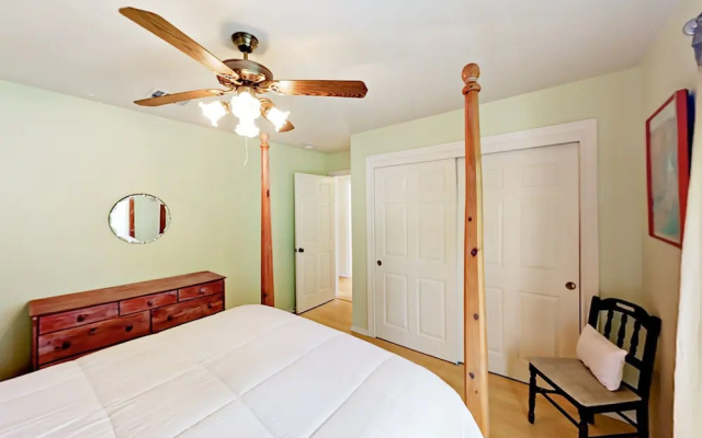 Howdy - 3 Br Home