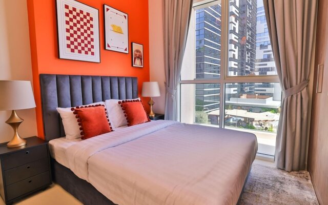 Grand 2BR Burj Khalifa Gym/pool by Belvilla