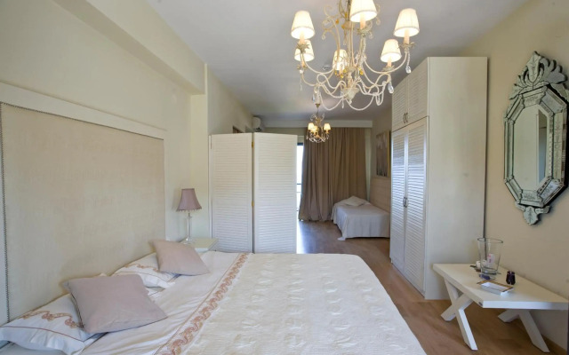 Assa Maris Beach Hotel