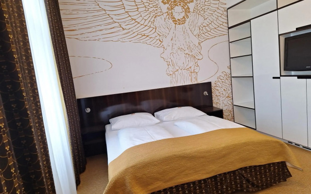 Alma Boutique Hotel