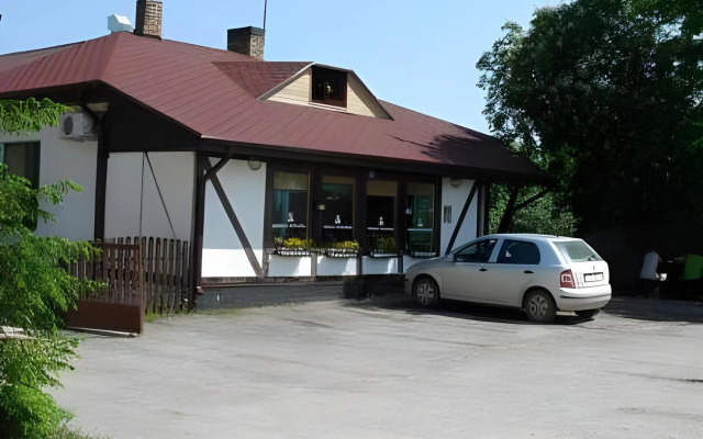 Sanders Motel