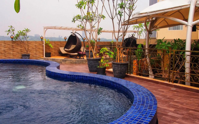 Sapphire Sky Hotel BSD City