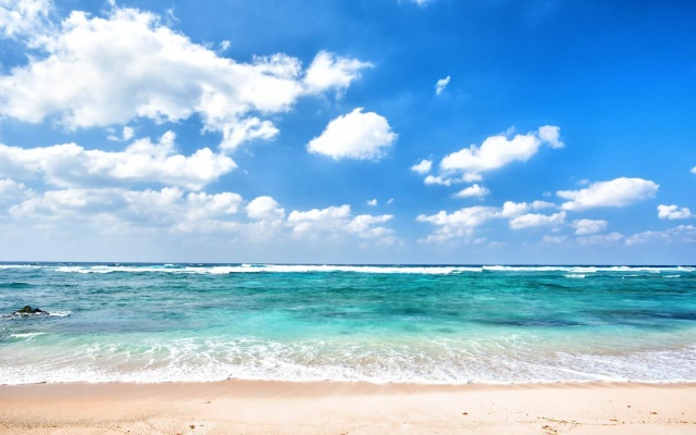 MOON BEACH The best location ever  Cottage style – Beach – Onna