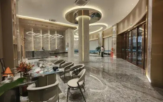 Green View Hotel (Foshan Xiqiao Mountain Qian Guo Qing Store)