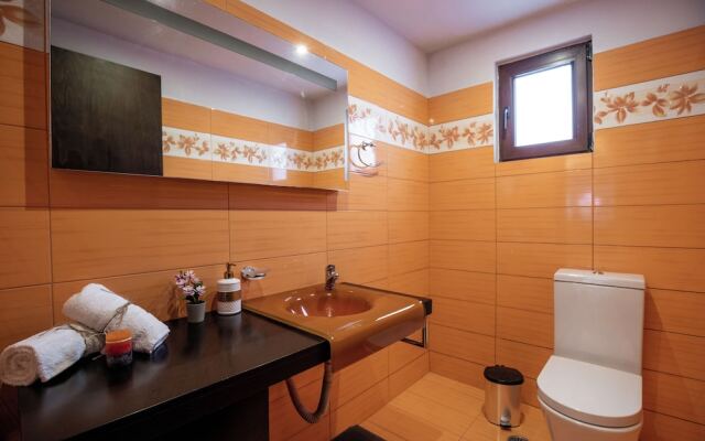 Maia Luxury Pool Villa