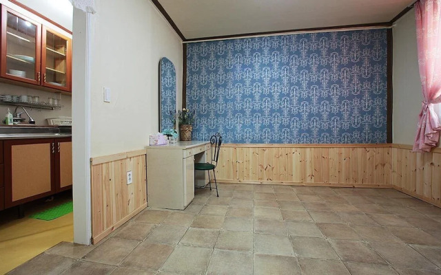 Muju Bakam Villa Pension