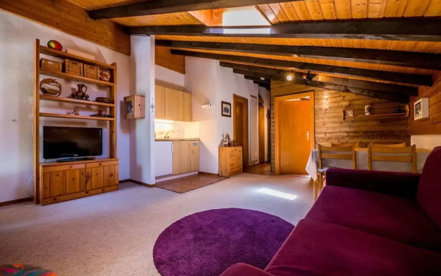 Cozy Apartment in the Centre of Grimentz