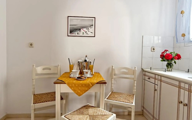 Sellada Apartments