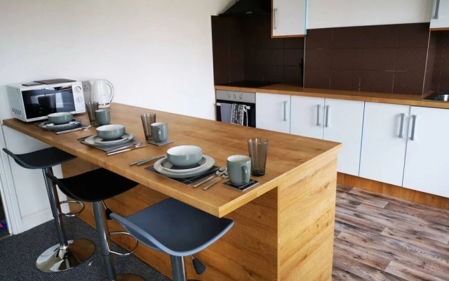 Sea View 1-bed Apartment