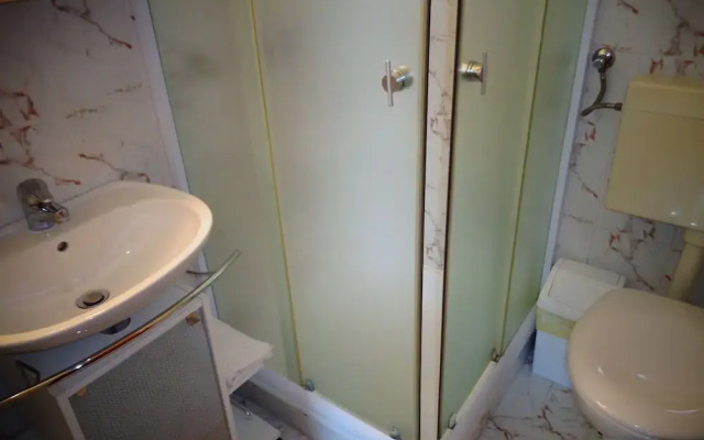 Nice Studio apartments Eduard