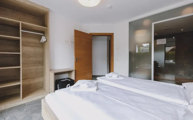 First IN Mountain Chalet C