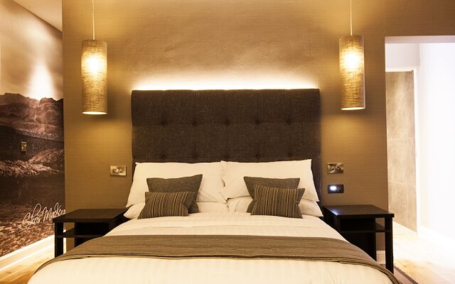 Rooms & Suites Picardy Place