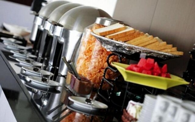 Amaris Hotel Embong Malang - Surabaya