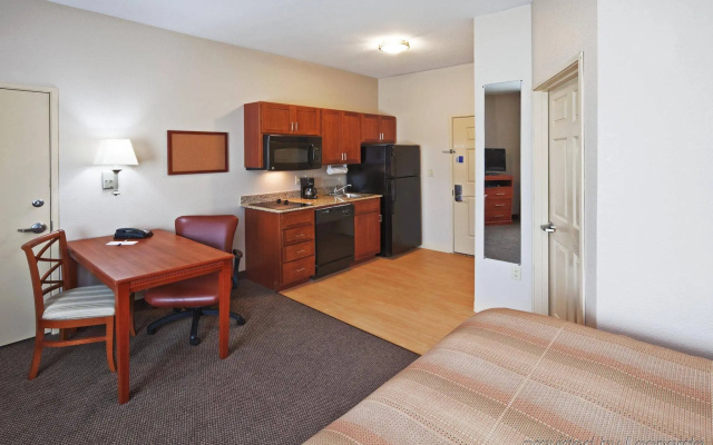 Candlewood Suites Dallas Plano East Richardson by IHG