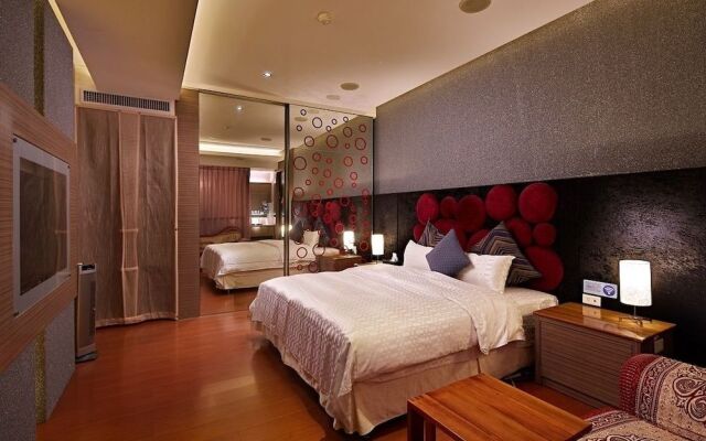 Prague Spring Boutique Motel