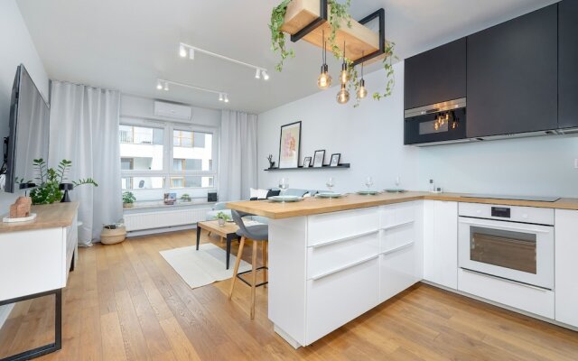 Ślusarska Apartment by Renters Prestige