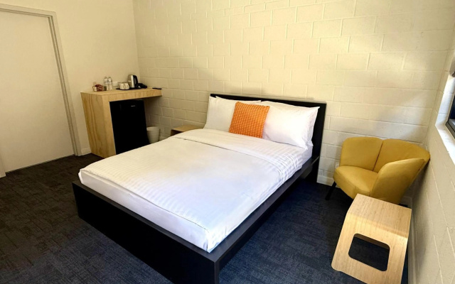 Gallery Hotel – Guest Rooms – Perth