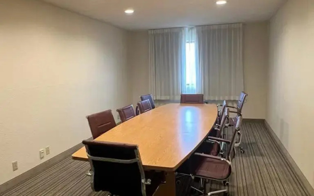 Howard Johnson Express Inn - Effingham