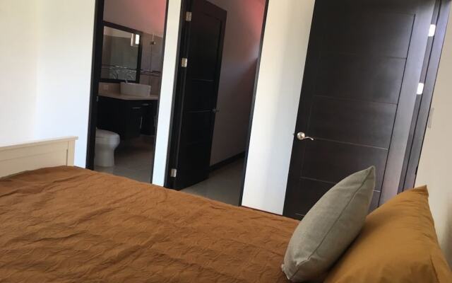 Las Yagrumas Condo Escazu