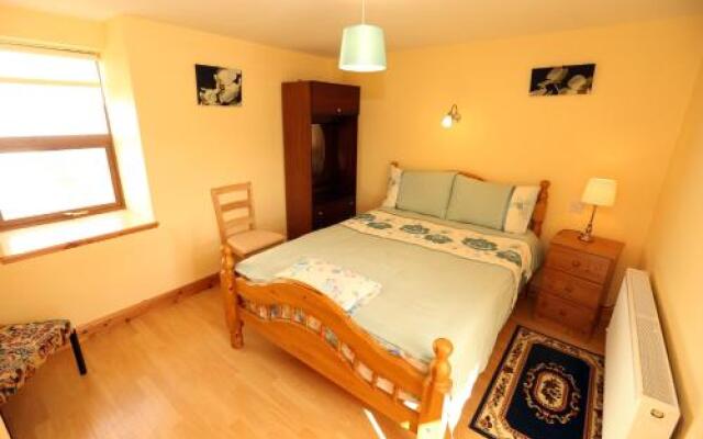Beezies Self Catering Cottages
