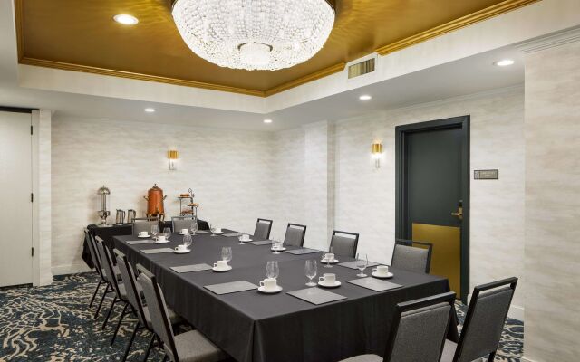 The Terrace Hotel Lakeland, Tapestry Collection by Hilton