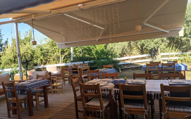 Kabuk Ev Hotel