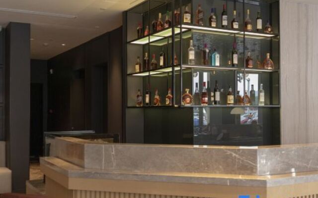 Park inn hotel Jilin People's Square Beishan Park