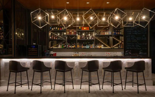 Mercure Bangkok Makkasan