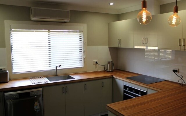 Tranquil 3 Bedroom Next To National Park