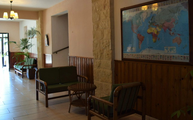 Anna Hotel Apartments
