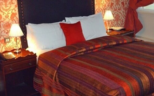 The Racquet Club Hotel