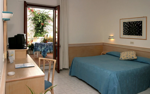 Hotel Aurora