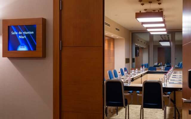 Radisson Blu M'Bamou Palace Hotel