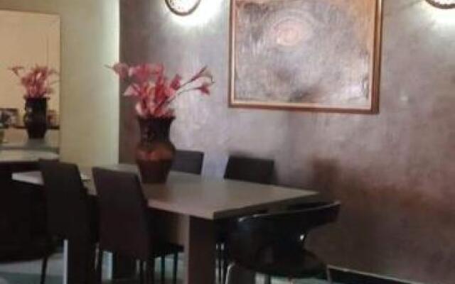 Central Aparts 2 CH Salon -Only Familys-