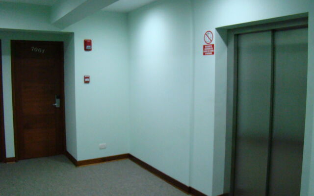 Hotel Esencia Suites