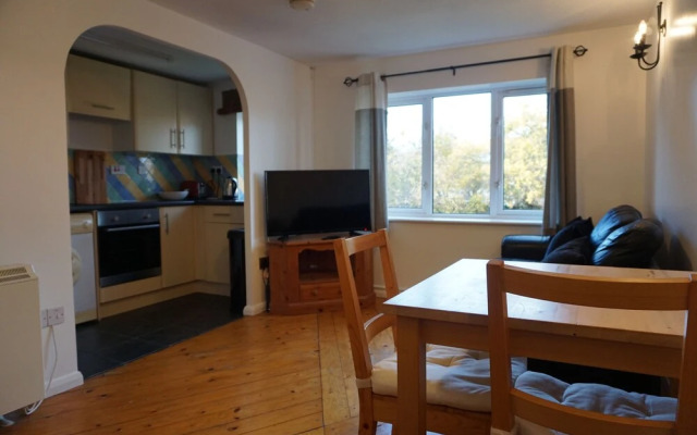 Cobolt Apartment