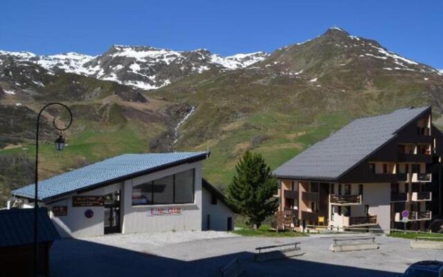 Appartement Les Menuires, 1 pièce, 4 personnes - FR-1-452-259