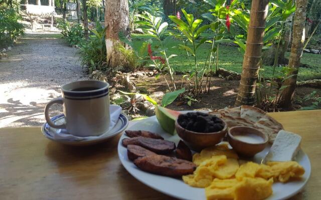 Hostal El Nawal - Hostel