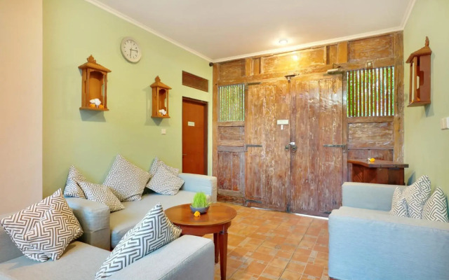 The Vie Villa Legian