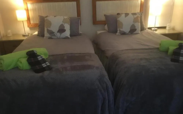 Otters' Green Bed and Breakfast