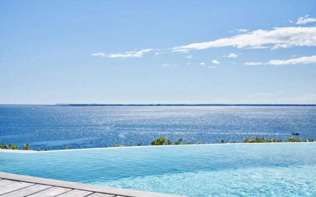 Sea-view Penthouse Spa in Portopiccolo