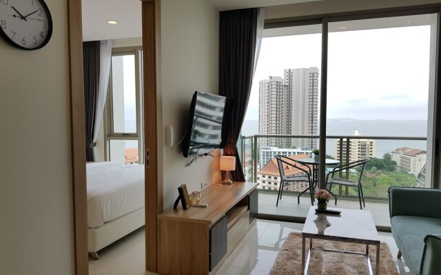 Riviera 1BR Sea View 3901 by Pattaya Holiday